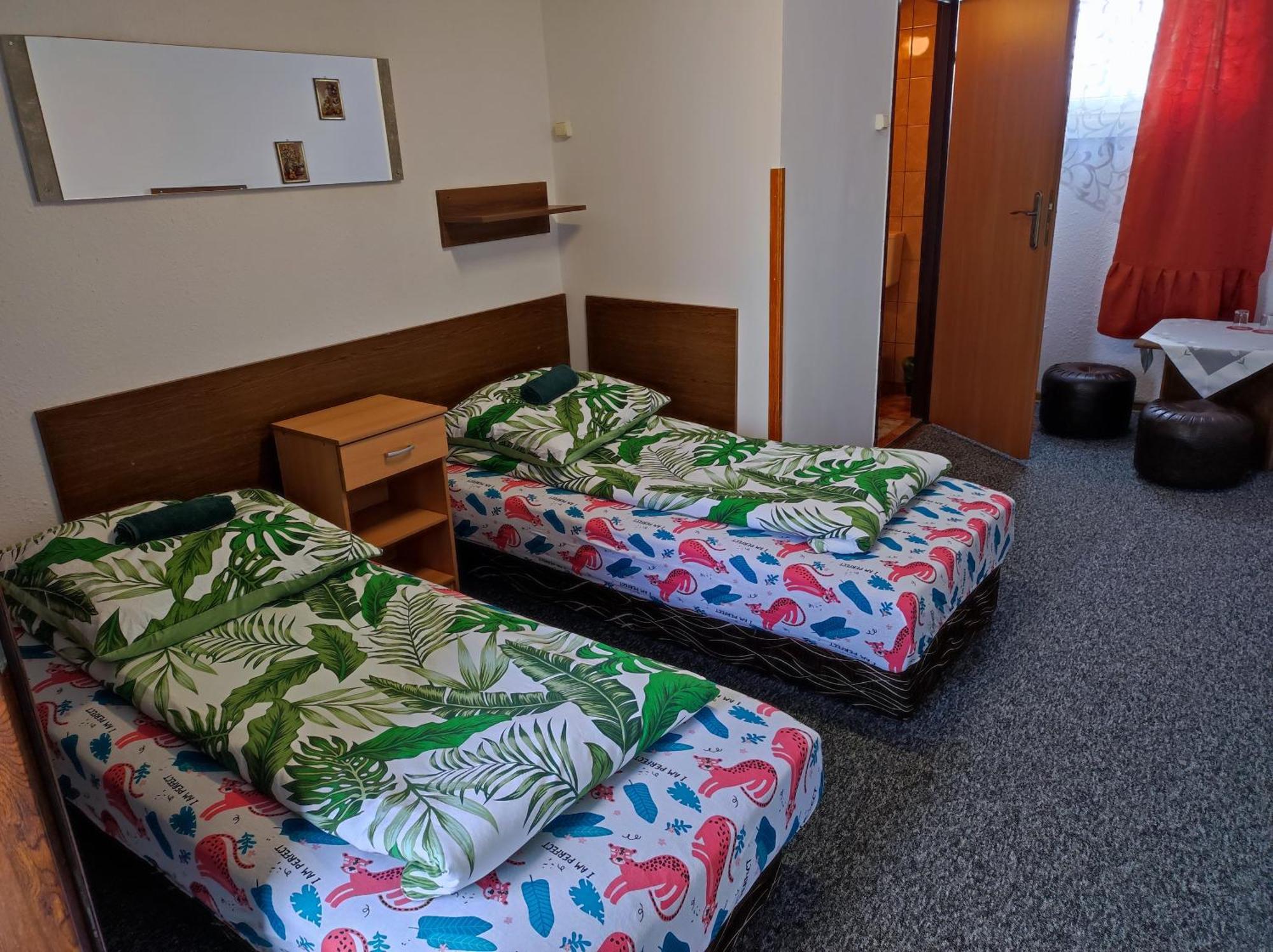 Zamość Motel Korona מראה חיצוני תמונה